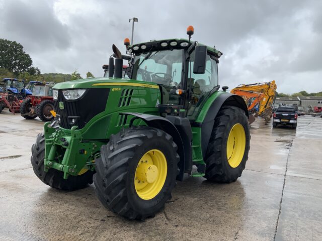 John Deere 6215R Tractor (ST23985)