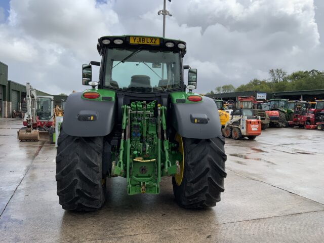 John Deere 6215R Tractor (ST23985)