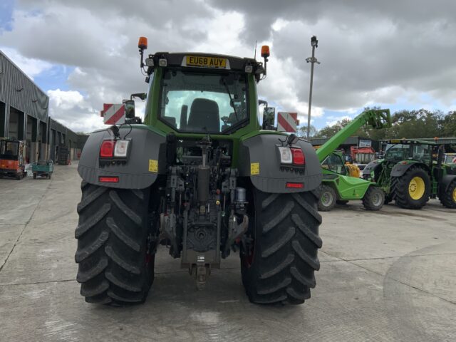 Fendt 939 Profi Plus Tractor (ST24356)