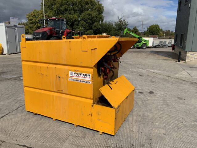 Western 2250 Ltr Waste Oil Tank
