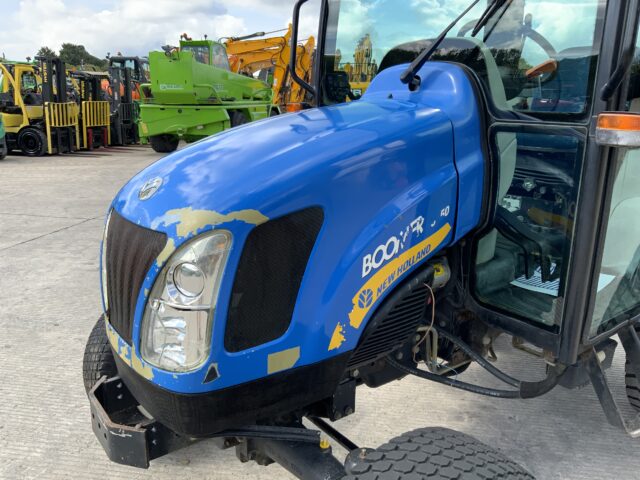 New Holland Boomer 3050 Compact Tractor (ST24230)