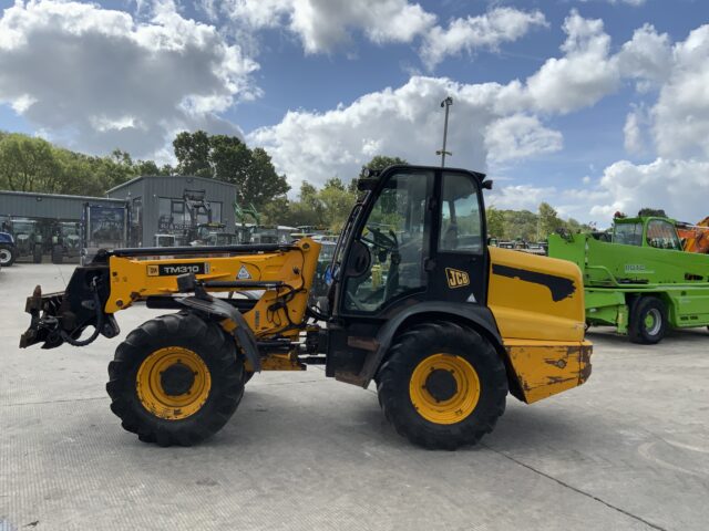 JCB TM310 Agri Pivot Steer Telehandler (ST22428)