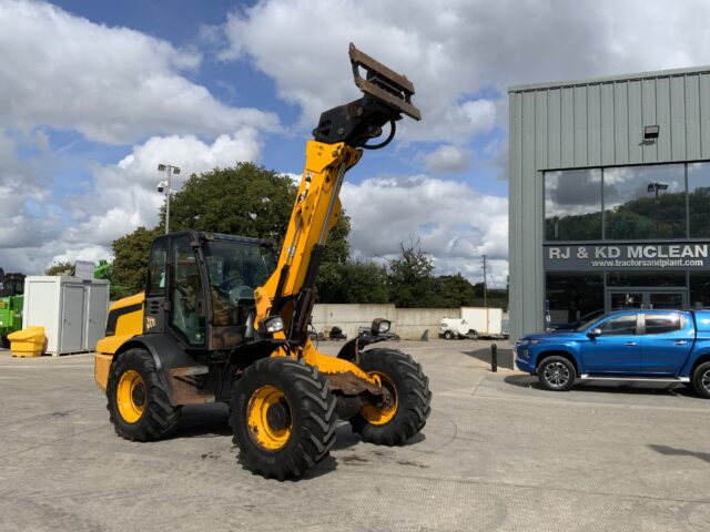 JCB TM310 Agri Pivot Steer Telehandler (ST22428)