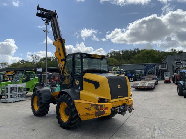 JCB TM310 Agri Pivot Steer Telehandler (ST22428)