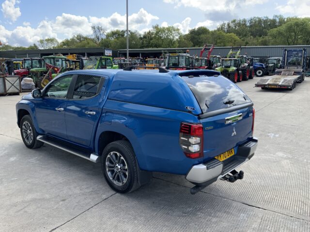 Mitsubishi L200 Warrior Double Cab Pickup (ST24383)