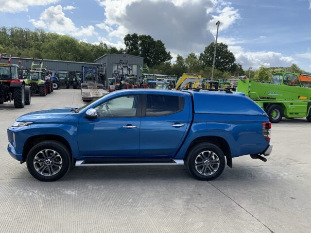 Mitsubishi L200 Warrior Double Cab Pickup (ST24383)