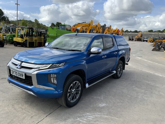 Mitsubishi L200 Warrior Double Cab Pickup (ST24383)