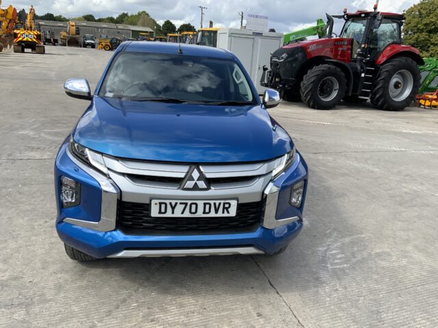 Mitsubishi L200 Warrior Double Cab Pickup (ST24383)