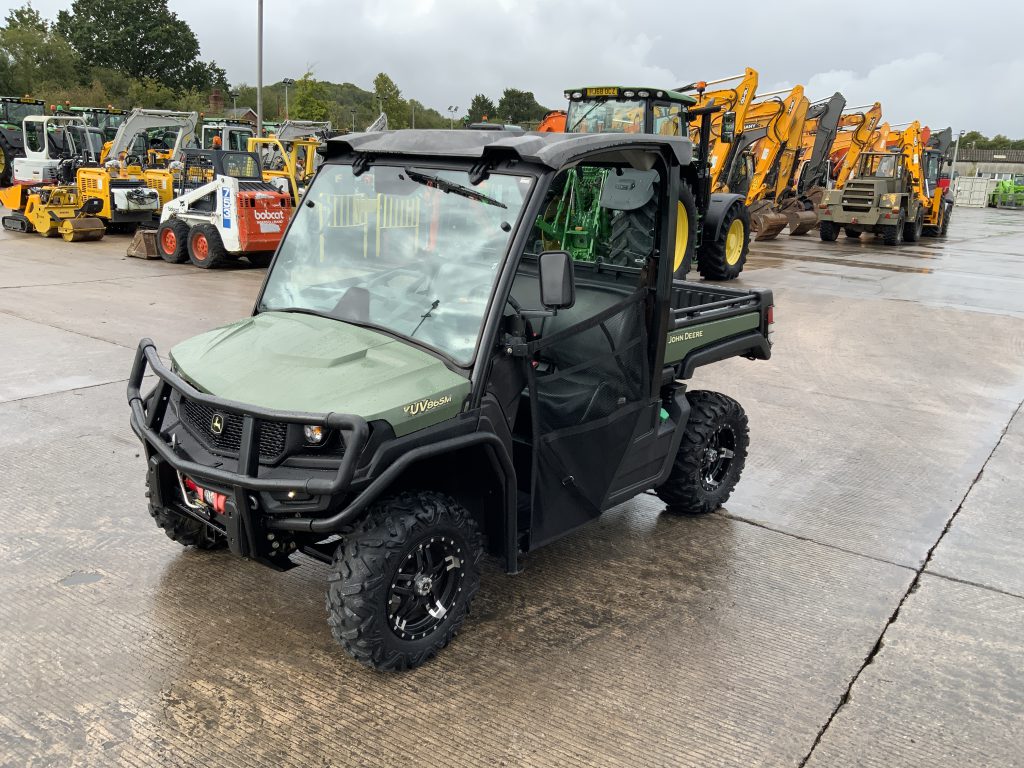 John Deere XUV 865M Gator (ST24249)