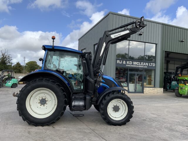 Valtra N134 Hi Tech Tractor (ST24314)