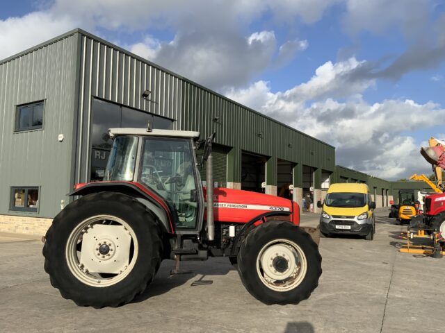 Massey Ferguson 4370 Tractor (ST23865)