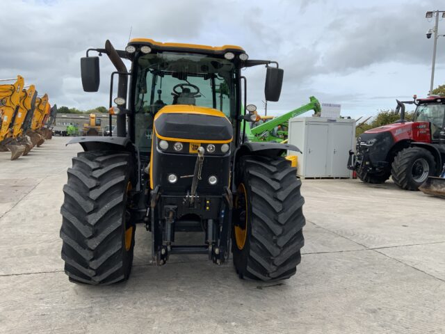 JCB 4220 Fastrac Tractor (ST24326)