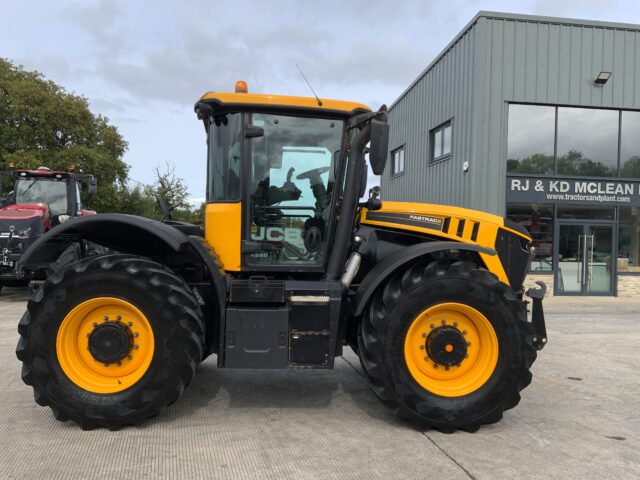 JCB 4220 Fastrac Tractor (ST24326)