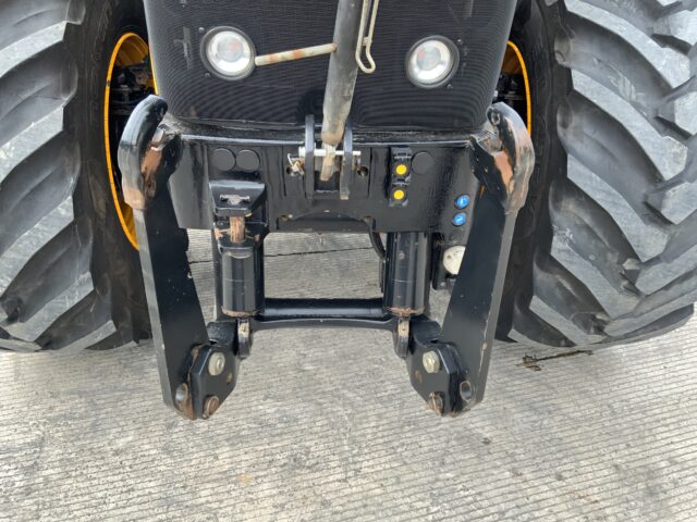 JCB 4220 Fastrac Tractor (ST24326)