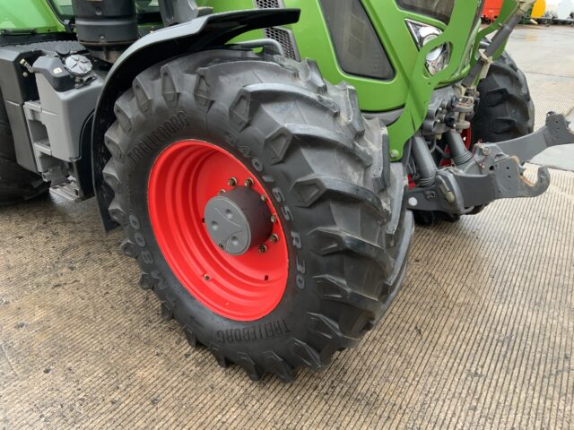 Fendt 724 Profi Plus Tractor (ST23447)