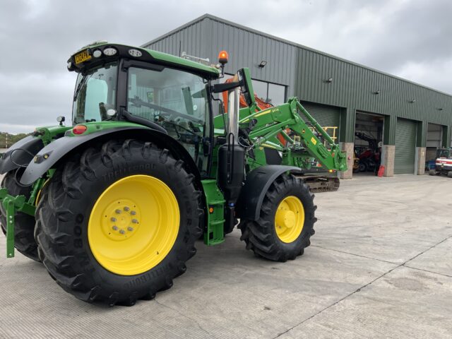 John Deere 6R.185 Tractor (ST24442)