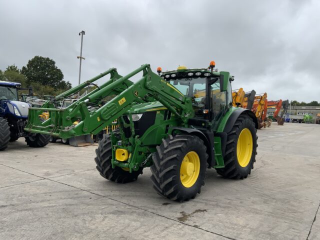 John Deere 6R.185 Tractor (ST24442)