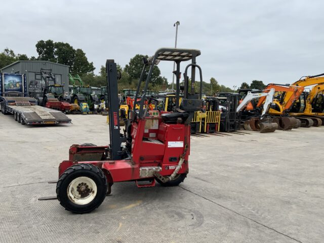 Moffet M8-25.3 Forklift (ST24016)