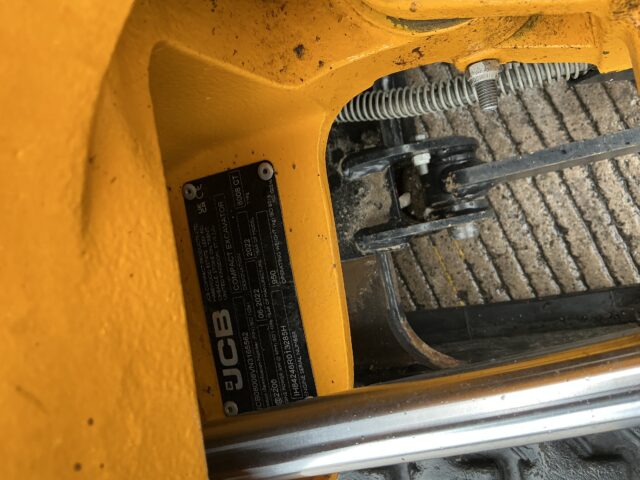 JCB 8008 CTS Digger (ST24523)
