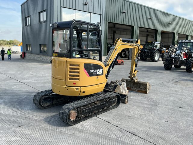 CAT 302.7.DCR Digger (ST24546)