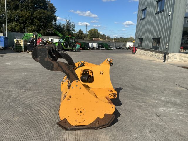 Serrat T-1600 FX-3 Forestry Flail