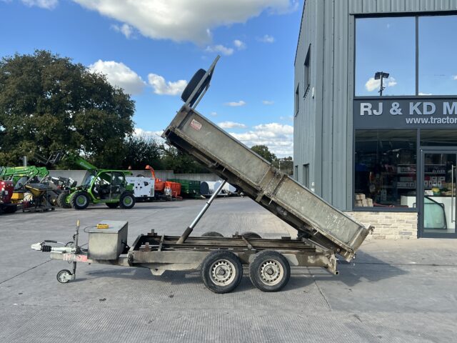 Buffalo 10,6 Twin Axle Tipping Trailer