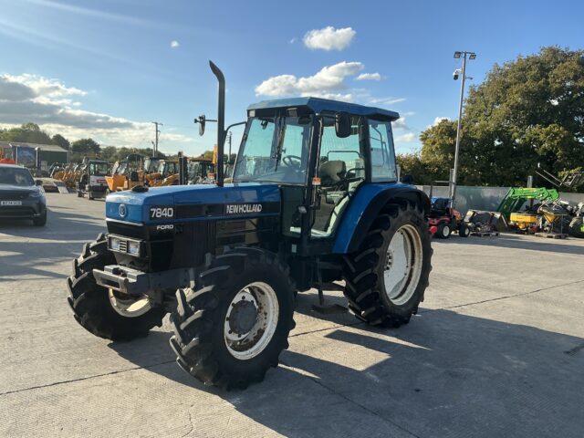 New Holland 7840 SLE Tractor (ST24087)