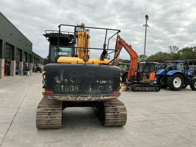 JCB JS130LC Digger (ST24112)
