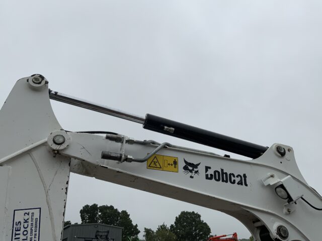 Bobcat E45 Digger (ST24552)