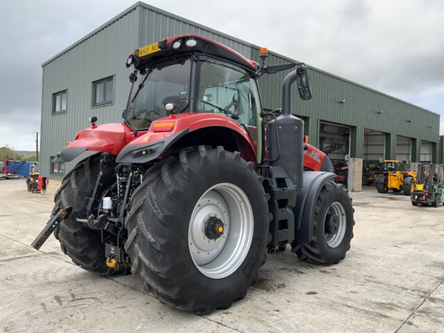 Case Magnum 310 Tractor (ST18497)