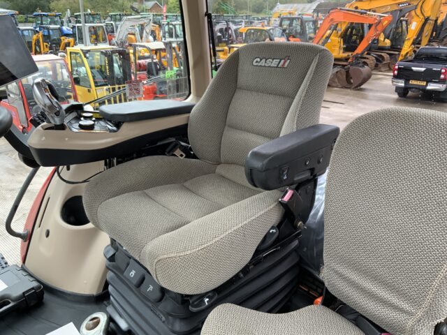 Case Magnum 310 Tractor (ST18497)