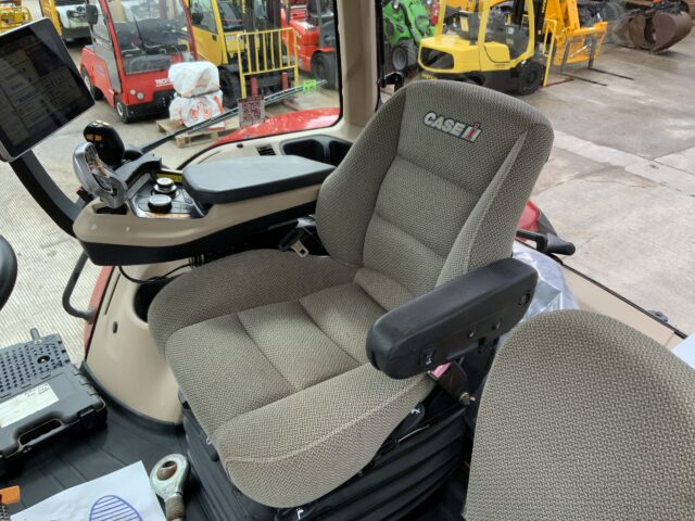 Case Magnum 310 Tractor (ST18497)