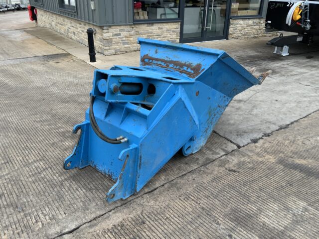 Crusher Bucket