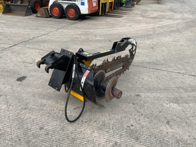DIGGA BFT 00013 Trencher