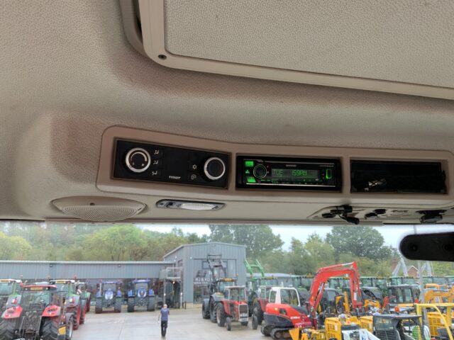 Fendt 724 Profi Plus Tractor (ST23447)