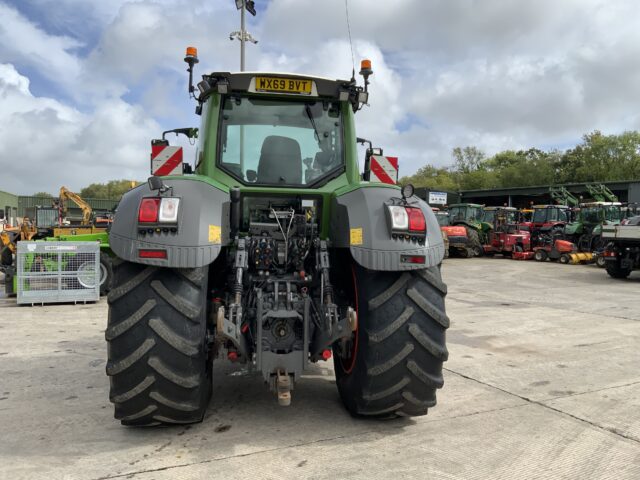 Fendt 828 Profi Plus Tractor (ST24303)