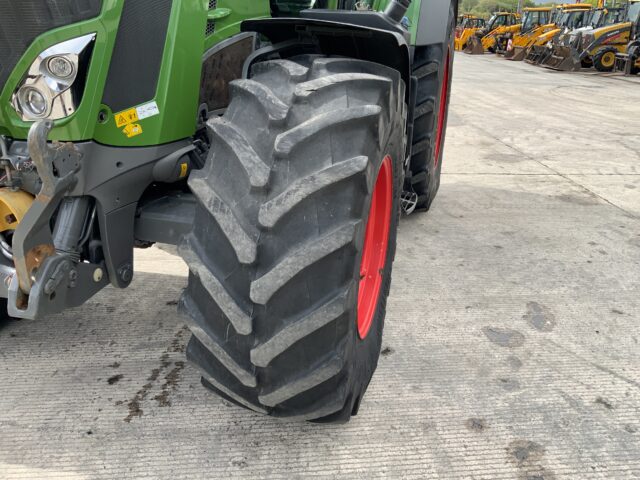 Fendt 828 Profi Plus Tractor (ST24303)