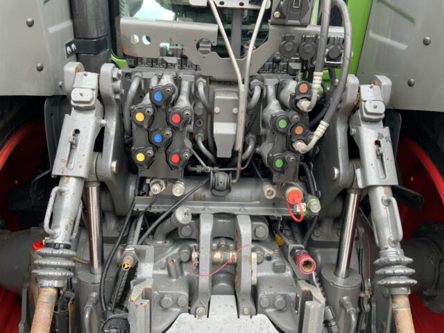 Fendt 828 Profi Plus Tractor (ST24303)