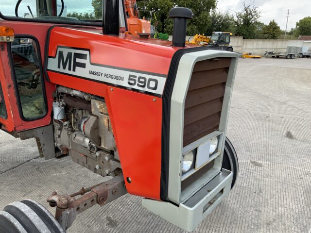 Massey Ferguson 590 Tractor (ST24160)
