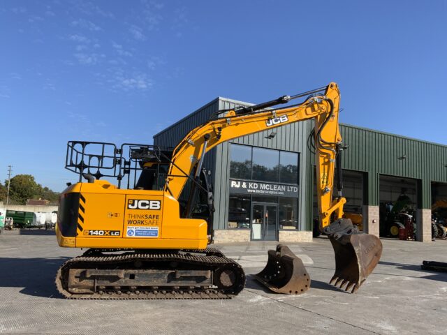 JCB 140X LC Digger (ST24657)