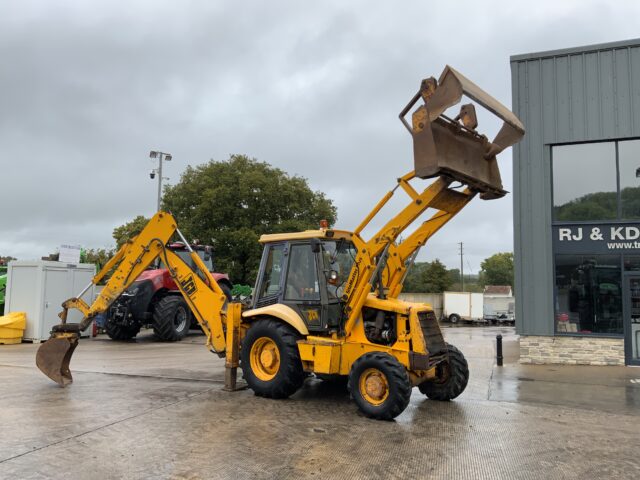 JCB 3CX Site Master Plus Wheeled Digger (ST23868)