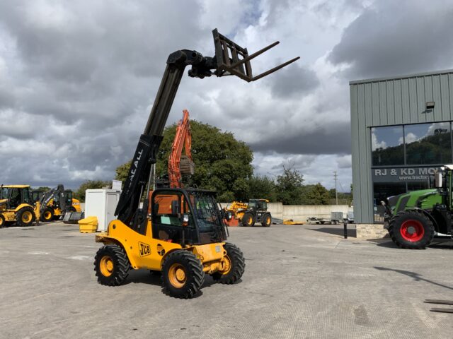 JCB 520-40 Telehandler (ST24114)