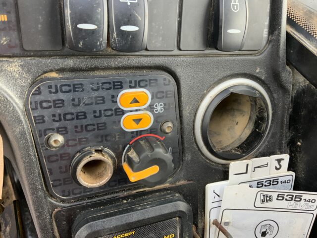 JCB 535-140 HI Viz Telehandler (ST24359)