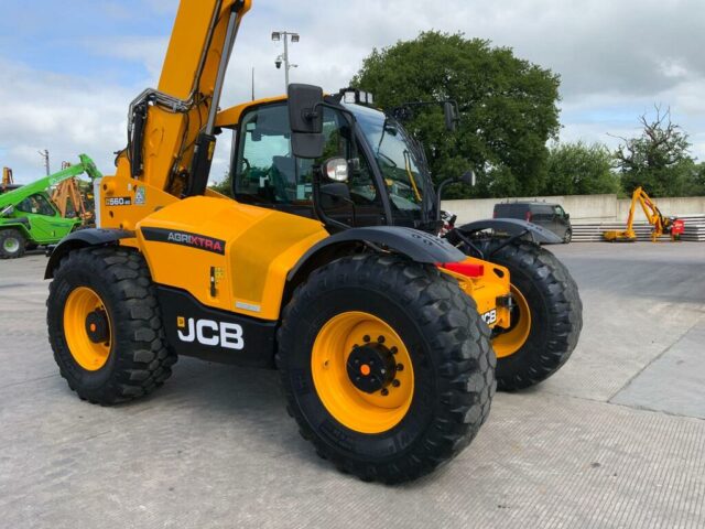 JCB 560-80 Agri Super Telehandler (ST23410)