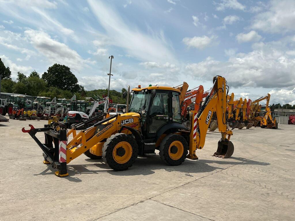 JCB 5CX Waste Master Wheeled Digger (ST23511)