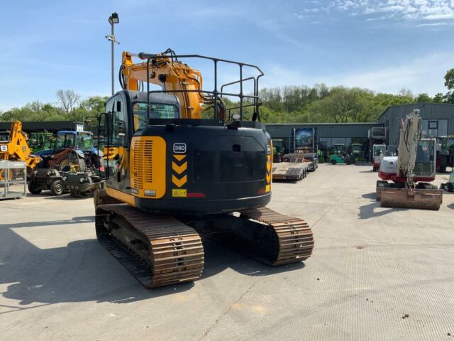 JCB JZ141 LC Digger (ST23136)