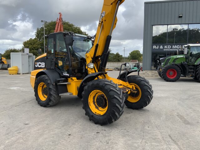 JCB TM320S Pivot Steer Telehandler (ST23831)