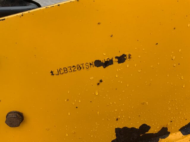 JCB TM320S Pivot Steer Telehandler (ST23831)