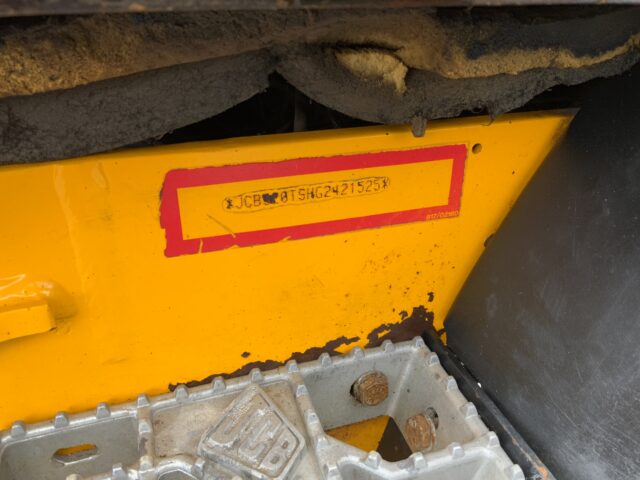JCB TM320S Pivot Steer Telehandler (ST23831)
