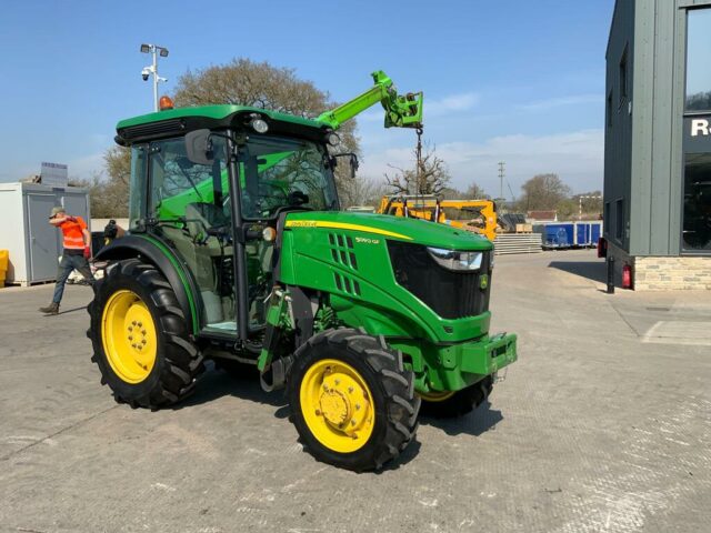John Deere 5090GF Narrow Tractor (ST22965)